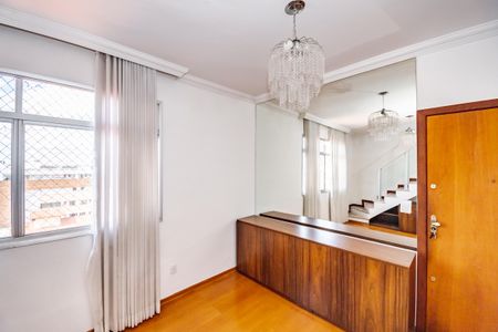 Sala de apartamento para alugar com 3 quartos, 180m² em Santa Rosa, Belo Horizonte