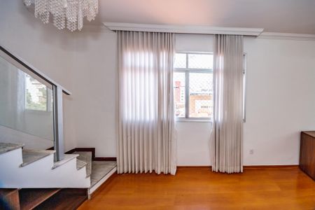 Apartamento para alugar com 180m², 3 quartos e 2 vagasSala