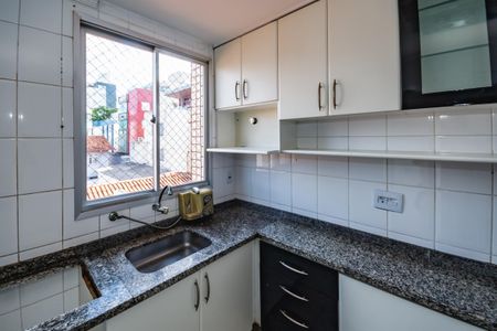Apartamento para alugar com 180m², 3 quartos e 2 vagasCozinha