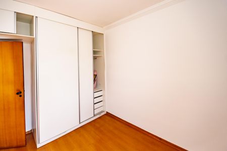 Apartamento para alugar com 180m², 3 quartos e 2 vagasQuarto 2