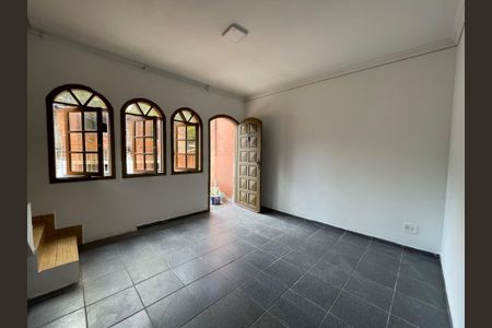 Sala de casa para alugar com 2 quartos, 60m² em Jardim Raposo Tavares, São Paulo