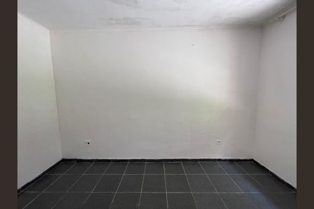 Quarto 1 de casa para alugar com 2 quartos, 60m² em Jardim Raposo Tavares, São Paulo