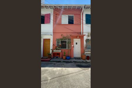 Fachada de casa para alugar com 2 quartos, 120m² em Pinheiros, São Paulo