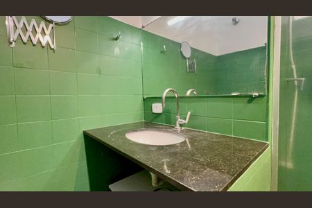 Casa para alugar com 120m², 2 quartos e 1 vagaBanheiro