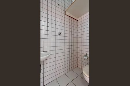 Casa para alugar com 120m², 2 quartos e 1 vagaBanheiro de serviço