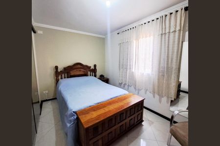 Casa à venda com 226m², 5 quartos e 3 vagas Casa à venda com 226m², 5 quartos e 3 vagasQuarto Suíte - Casa 1