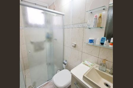 Casa à venda com 226m², 5 quartos e 3 vagas Casa à venda com 226m², 5 quartos e 3 vagasBanheiro da Suíte