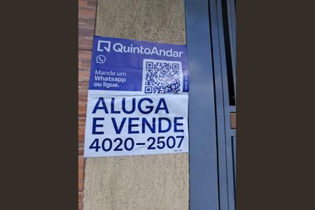 Casa à venda com 226m², 5 quartos e 3 vagas Casa à venda com 226m², 5 quartos e 3 vagasPLACA