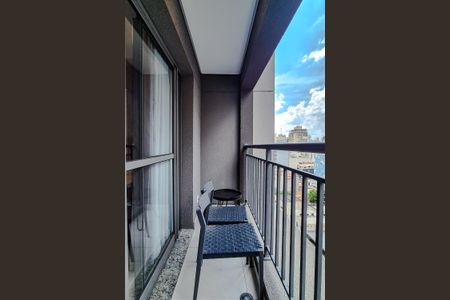 Varanda de kitnet/studio para alugar com 1 quarto, 22m² em República, São Paulo