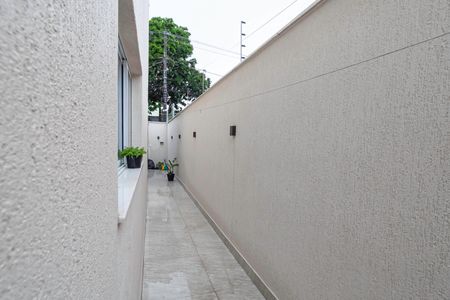 Casa à venda com 180m², 3 quartos e 3 vagasCorredor