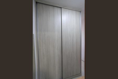 Casa à venda com 180m², 3 quartos e 3 vagasSuíte