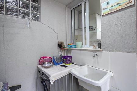 Casa à venda com 180m², 3 quartos e 3 vagasÁrea de serviço