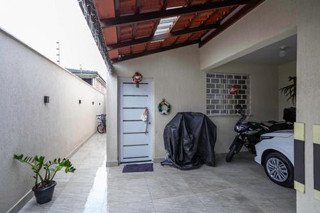 Casa à venda com 180m², 3 quartos e 3 vagasEntrada