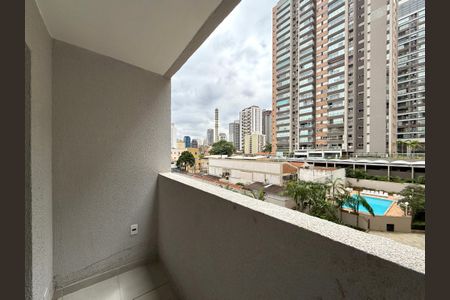 Studio para alugar com 37m², 0 quarto e sem vaga Studio para alugar com 37m², 0 quarto e sem vagaSacada