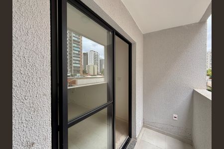 Sacada de kitnet/studio à venda com 1 quarto, 37m² em Jardim das Acacias, São Paulo