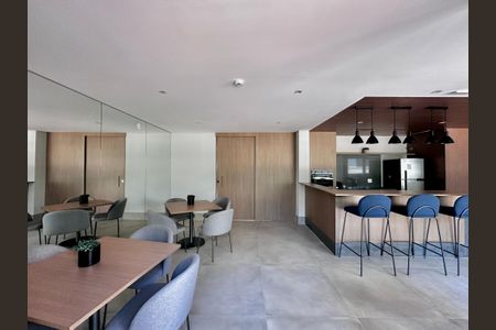 Studio para alugar com 37m², 0 quarto e sem vaga Studio para alugar com 37m², 0 quarto e sem vagaSalão de Festas