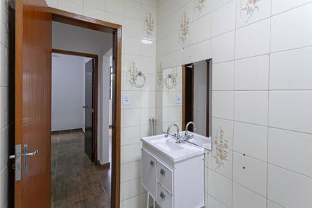 Apartamento para alugar com 60m², 2 quartos e 1 vaga Apartamento para alugar com 60m², 2 quartos e 1 vagaBanheiro social