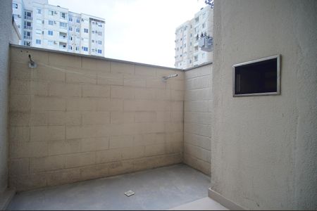 varanda da sala  de apartamento à venda com 2 quartos, 46m² em Vila Rosa, Novo Hamburgo