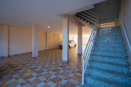 Apartamento para alugar com 42m², 2 quartos e 1 vaga Apartamento para alugar com 42m², 2 quartos e 1 vagaGaragen