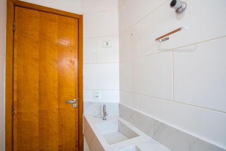 Apartamento para alugar com 42m², 2 quartos e 1 vaga Apartamento para alugar com 42m², 2 quartos e 1 vagaBanheiro