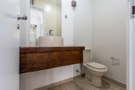 Apartamento à venda com 137m², 4 quartos e 2 vagasLavabo