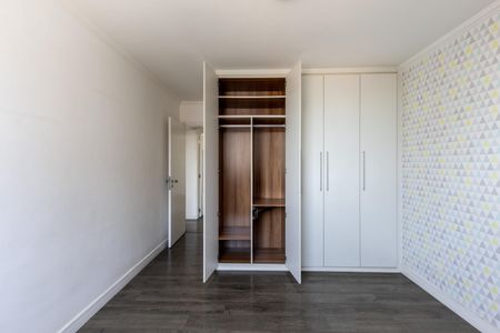 Apartamento à venda com 137m², 4 quartos e 2 vagasQuarto 