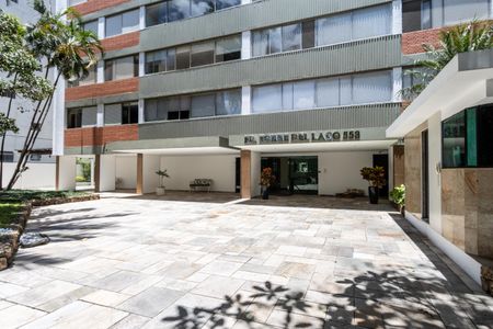Apartamento à venda com 137m², 4 quartos e 2 vagasFachada do Condomínio
