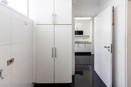 Apartamento à venda com 137m², 4 quartos e 2 vagasÁrea de Serviço