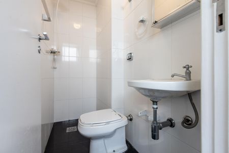 Apartamento à venda com 137m², 4 quartos e 2 vagasBanheiro de Serviço