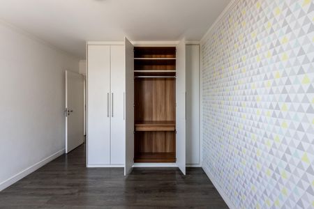 Apartamento à venda com 137m², 4 quartos e 2 vagasQuarto 