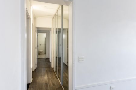 Apartamento à venda com 137m², 4 quartos e 2 vagasCorredor