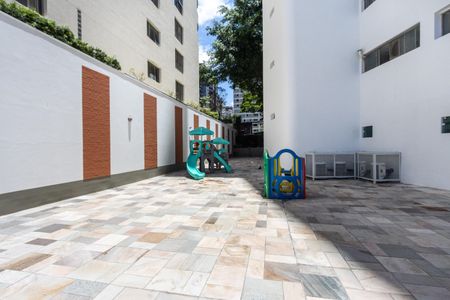 Apartamento à venda com 137m², 4 quartos e 2 vagasJardins