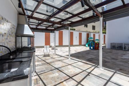 Apartamento à venda com 137m², 4 quartos e 2 vagasChurrasqueira