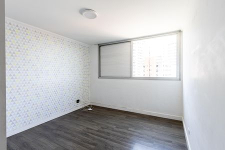 Apartamento à venda com 137m², 4 quartos e 2 vagasQuarto 