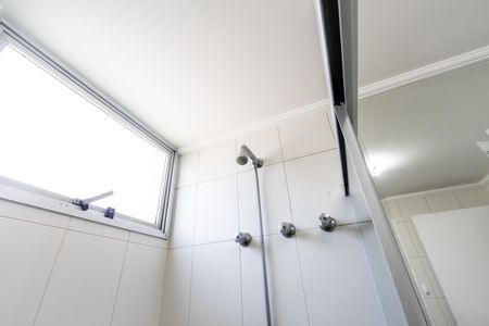 Apartamento à venda com 137m², 4 quartos e 2 vagasBanheiro do Corredor