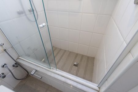 Apartamento à venda com 137m², 4 quartos e 2 vagasBanheiro da Suíte