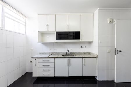 Apartamento à venda com 137m², 4 quartos e 2 vagasCozinha
