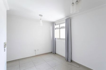 Sala de apartamento para alugar com 3 quartos, 65m² em Rio Branco, Belo Horizonte