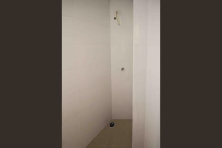 Studio à venda com 27m², 1 quarto e sem vaga Studio à venda com 27m², 1 quarto e sem vagaBanheiro