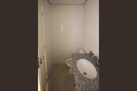 Studio à venda com 27m², 1 quarto e sem vaga Studio à venda com 27m², 1 quarto e sem vagaBanheiro