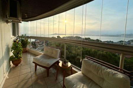 Apartamento para alugar com 140m², 3 quartos e 2 vagas Apartamento para alugar com 140m², 3 quartos e 2 vagasVaranda da Sala