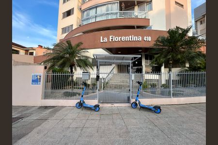 Apartamento para alugar com 140m², 3 quartos e 2 vagas Apartamento para alugar com 140m², 3 quartos e 2 vagasFachada