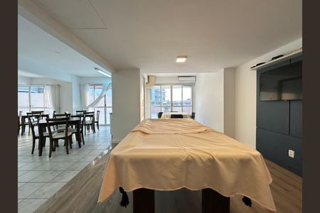 Apartamento para alugar com 140m², 3 quartos e 2 vagas Apartamento para alugar com 140m², 3 quartos e 2 vagasÁrea comum - Salão de festas