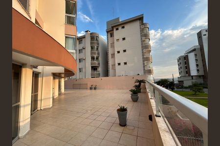 Apartamento para alugar com 140m², 3 quartos e 2 vagas Apartamento para alugar com 140m², 3 quartos e 2 vagasÁrea comum