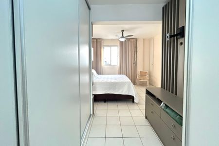 Apartamento para alugar com 140m², 3 quartos e 2 vagas Apartamento para alugar com 140m², 3 quartos e 2 vagasSuite Closet