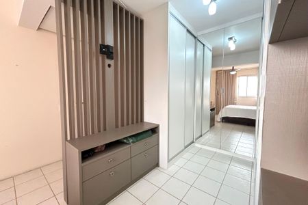 Apartamento para alugar com 140m², 3 quartos e 2 vagas Apartamento para alugar com 140m², 3 quartos e 2 vagasSuíte Closet