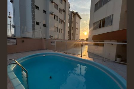 Apartamento para alugar com 140m², 3 quartos e 2 vagas Apartamento para alugar com 140m², 3 quartos e 2 vagasÁrea comum - Piscina