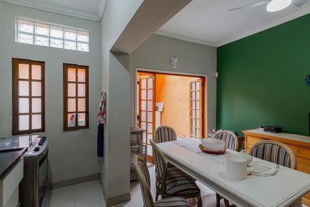 Casa para alugar com 100m², 2 quartos e 1 vaga Casa para alugar com 100m², 2 quartos e 1 vagaCozinha