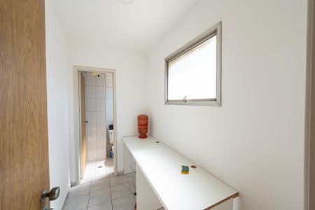 Apartamento para alugar com 71m², 2 quartos e 1 vaga Apartamento para alugar com 71m², 2 quartos e 1 vagaQuarto de Serviço