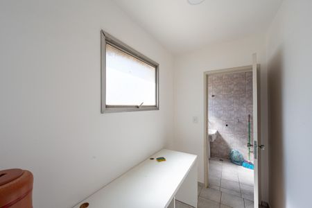 Apartamento para alugar com 71m², 2 quartos e 1 vaga Apartamento para alugar com 71m², 2 quartos e 1 vagaQuarto de Serviço